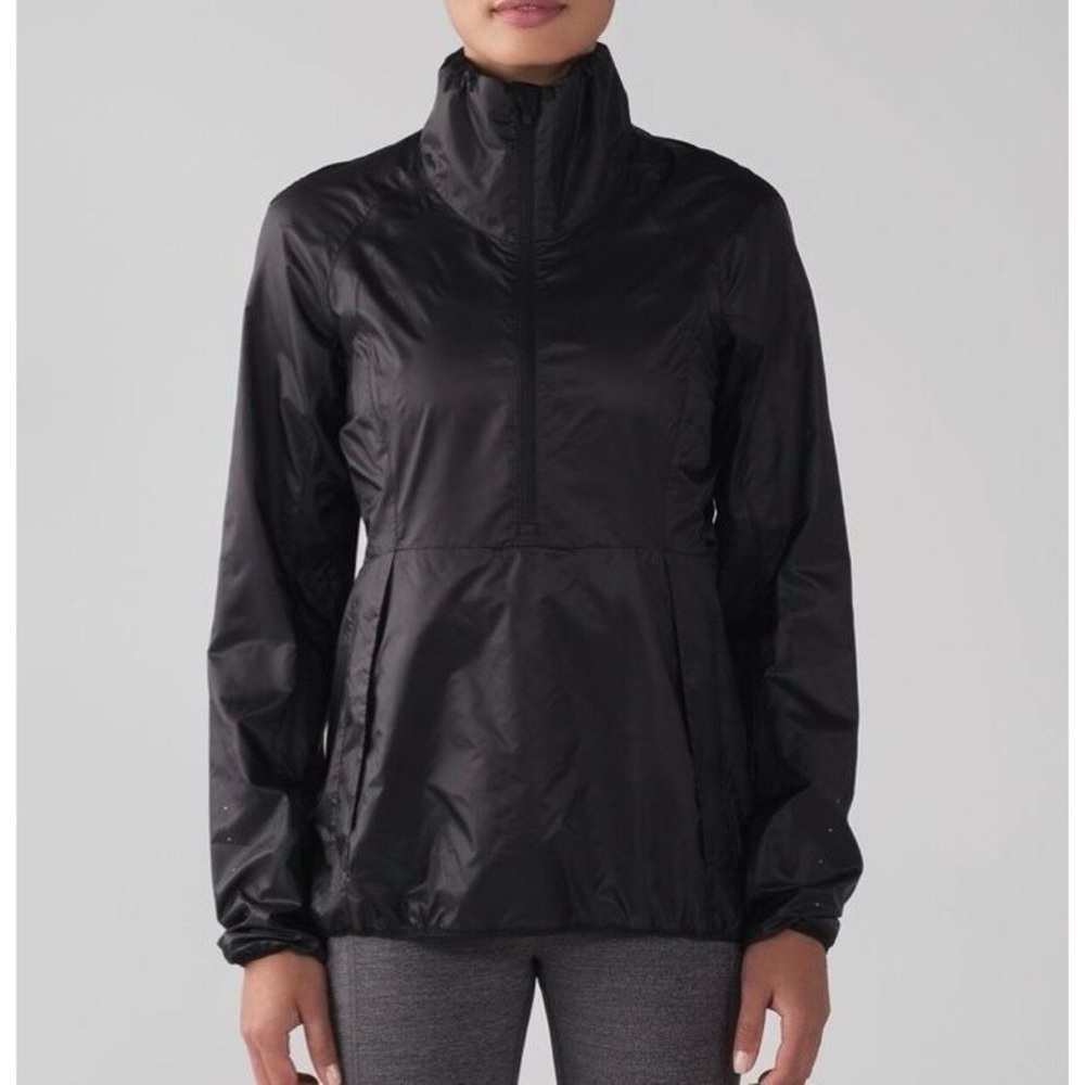 Lululemon Run With It Jacket Black 4 Packable Windbreaker Travel Hike Pullover